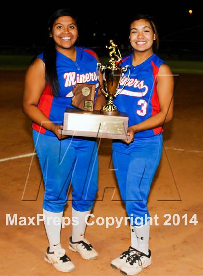 Thumbnail 1 in Valley Christian vs. San Manuel (AIA D4 Final) photogallery.
