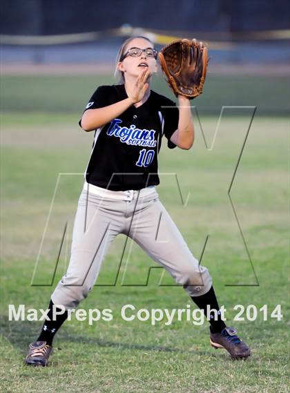 Thumbnail 1 in Valley Christian vs. San Manuel (AIA D4 Final) photogallery.