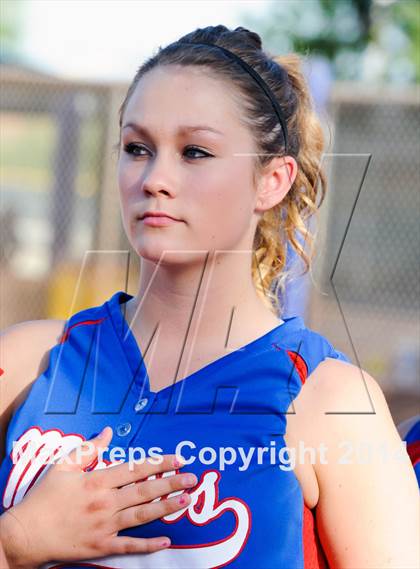 Thumbnail 3 in Valley Christian vs. San Manuel (AIA D4 Final) photogallery.