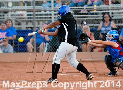 Thumbnail 1 in Valley Christian vs. San Manuel (AIA D4 Final) photogallery.