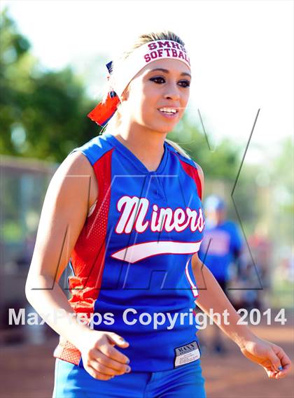 Thumbnail 1 in Valley Christian vs. San Manuel (AIA D4 Final) photogallery.