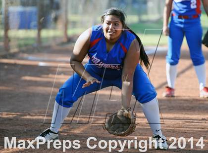 Thumbnail 1 in Valley Christian vs. San Manuel (AIA D4 Final) photogallery.