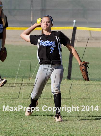 Thumbnail 2 in Valley Christian vs. San Manuel (AIA D4 Final) photogallery.