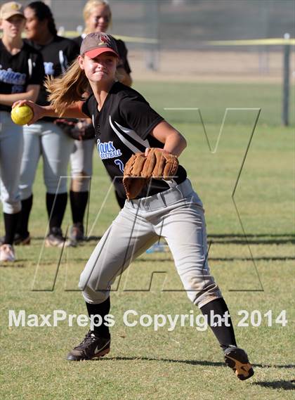 Thumbnail 1 in Valley Christian vs. San Manuel (AIA D4 Final) photogallery.