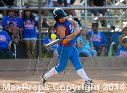 Thumbnail 2 in Valley Christian vs. San Manuel (AIA D4 Final) photogallery.