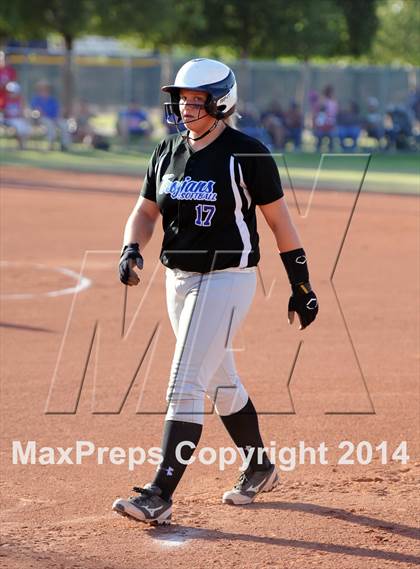 Thumbnail 3 in Valley Christian vs. San Manuel (AIA D4 Final) photogallery.