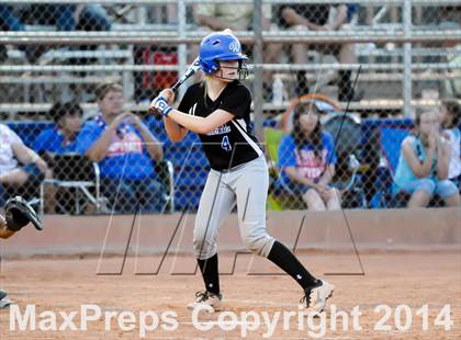 Thumbnail 2 in Valley Christian vs. San Manuel (AIA D4 Final) photogallery.