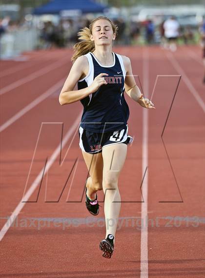 Thumbnail 1 in South West Yosemite League Meet #1 (400m Dash) photogallery.