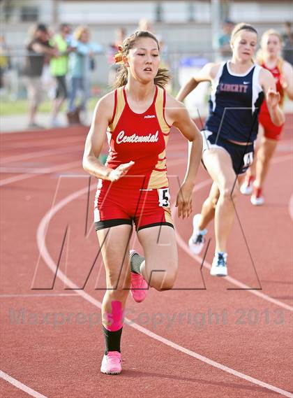 Thumbnail 2 in South West Yosemite League Meet #1 (400m Dash) photogallery.