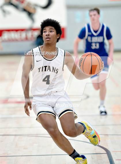 Thumbnail 1 in El Dorado vs. Chavez (Cordova Christmas Classic) photogallery.