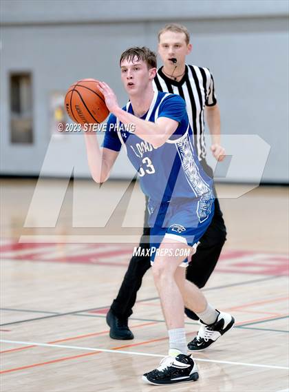 Thumbnail 1 in El Dorado vs. Chavez (Cordova Christmas Classic) photogallery.