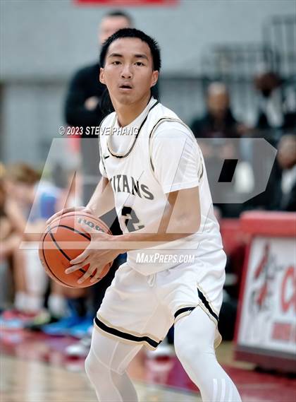 Thumbnail 3 in El Dorado vs. Chavez (Cordova Christmas Classic) photogallery.