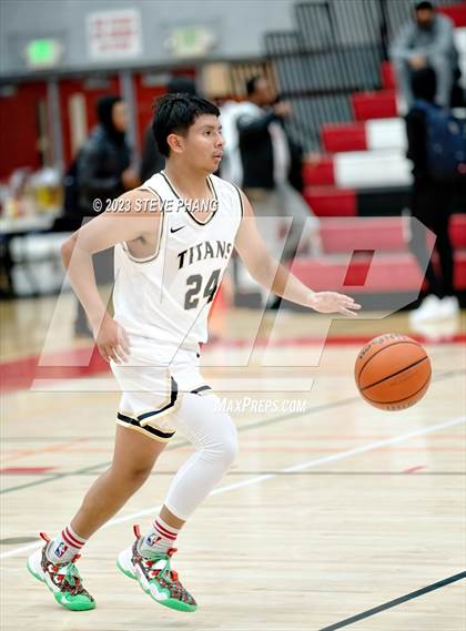 Thumbnail 3 in El Dorado vs. Chavez (Cordova Christmas Classic) photogallery.