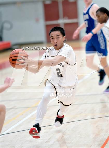 Thumbnail 2 in El Dorado vs. Chavez (Cordova Christmas Classic) photogallery.