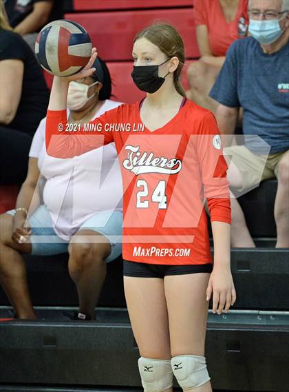 Thumbnail 3 in Fullerton vs. Tustin (Tustin Tournament) photogallery.