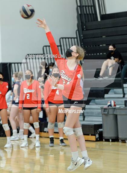 Thumbnail 2 in Fullerton vs. Tustin (Tustin Tournament) photogallery.
