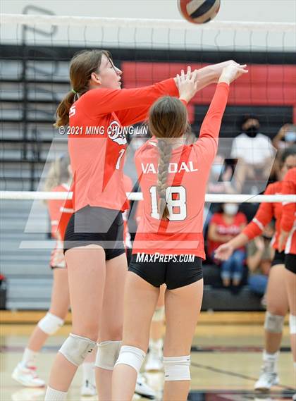 Thumbnail 2 in Fullerton vs. Tustin (Tustin Tournament) photogallery.
