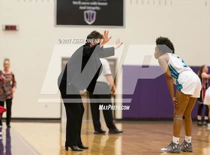 Thumbnail 3 in Melissa vs. Ranchview (4A Region 2 Area Playoff) photogallery.