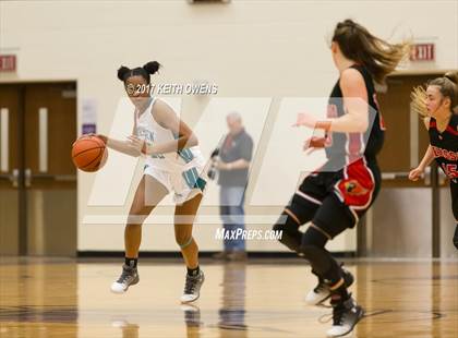 Thumbnail 1 in Melissa vs. Ranchview (4A Region 2 Area Playoff) photogallery.