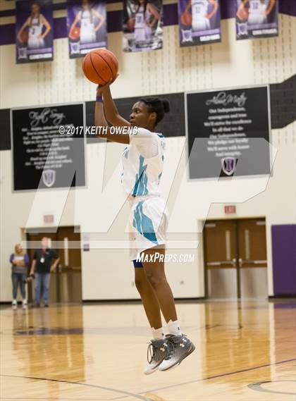 Thumbnail 3 in Melissa vs. Ranchview (4A Region 2 Area Playoff) photogallery.