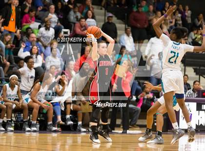 Thumbnail 1 in Melissa vs. Ranchview (4A Region 2 Area Playoff) photogallery.