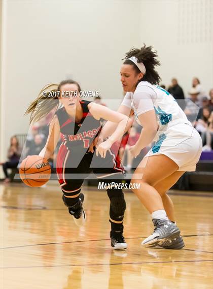 Thumbnail 3 in Melissa vs. Ranchview (4A Region 2 Area Playoff) photogallery.