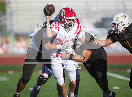 Thumbnail 3 in JV: American Fork @ Lone Peak photogallery.