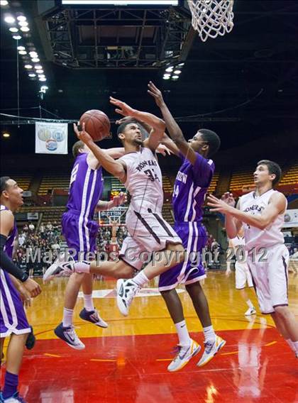 Thumbnail 2 in Ridgeview vs Independence (CIF CS D3 Final) photogallery.