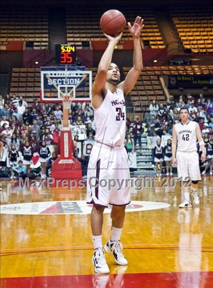 Thumbnail 1 in Ridgeview vs Independence (CIF CS D3 Final) photogallery.