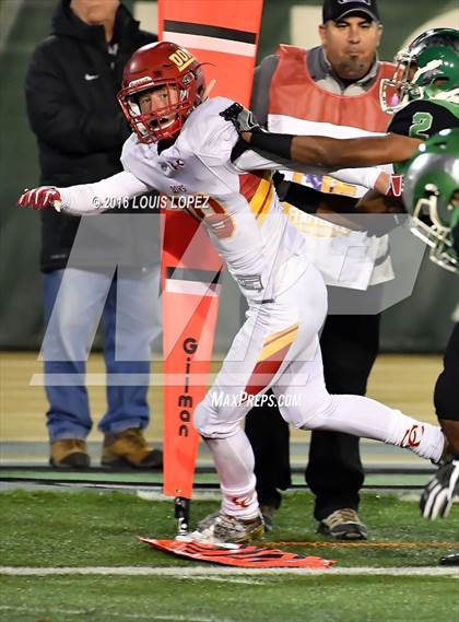Thumbnail 3 in Cathedral Catholic vs. St. Mary's (CIF State Division 1AA Final) photogallery.