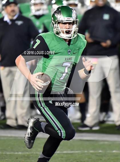 Thumbnail 3 in Cathedral Catholic vs. St. Mary's (CIF State Division 1AA Final) photogallery.