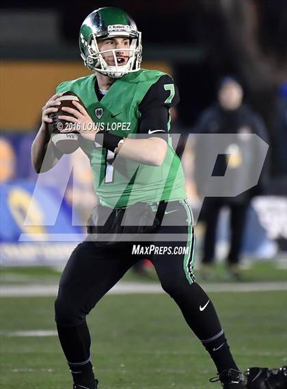 Thumbnail 3 in Cathedral Catholic vs. St. Mary's (CIF State Division 1AA Final) photogallery.