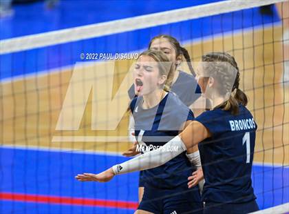 Thumbnail 3 in Platte Valley vs. Alamosa (CHSAA 3A Q-Final) photogallery.