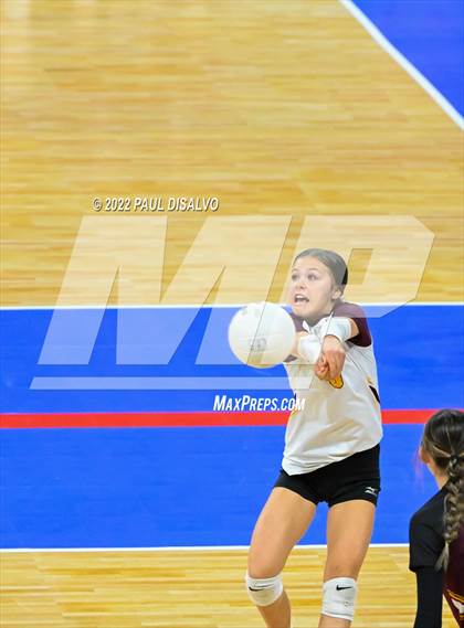 Thumbnail 3 in Platte Valley vs. Alamosa (CHSAA 3A Q-Final) photogallery.