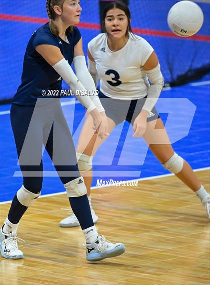 Thumbnail 3 in Platte Valley vs. Alamosa (CHSAA 3A Q-Final) photogallery.