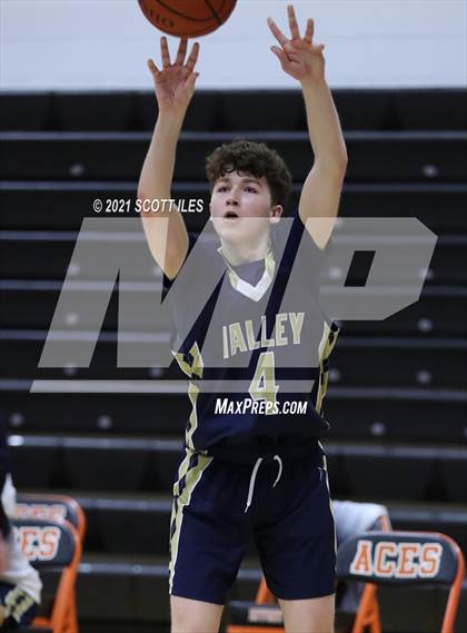 Thumbnail 1 in Teays Valley @ Amanda-Clearcreek  photogallery.