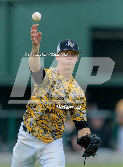 Thumbnail 3 in Sealy vs. Navarro (La Grange Baseball Tournament) photogallery.