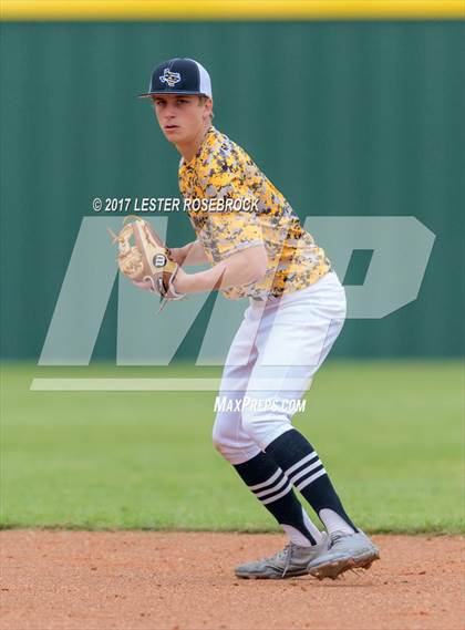 Thumbnail 2 in Sealy vs. Navarro (La Grange Baseball Tournament) photogallery.