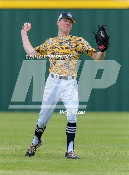 Thumbnail 1 in Sealy vs. Navarro (La Grange Baseball Tournament) photogallery.
