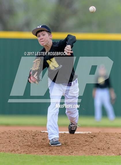 Thumbnail 3 in Sealy vs. Navarro (La Grange Baseball Tournament) photogallery.