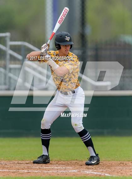 Thumbnail 2 in Sealy vs. Navarro (La Grange Baseball Tournament) photogallery.