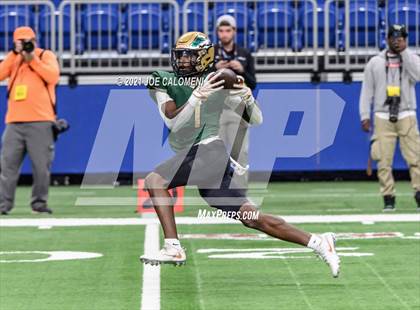 Thumbnail 3 in DeSoto vs Westfield (UIL 6A D1 Regional Semifinals) photogallery.