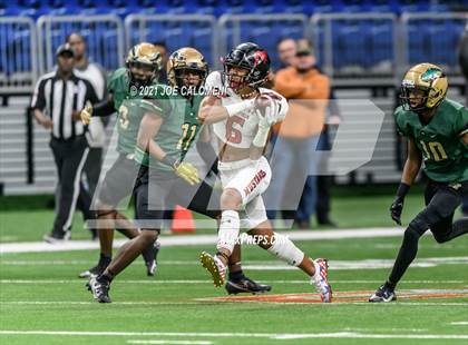 Thumbnail 3 in DeSoto vs Westfield (UIL 6A D1 Regional Semifinals) photogallery.