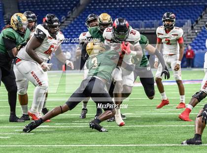 Thumbnail 2 in DeSoto vs Westfield (UIL 6A D1 Regional Semifinals) photogallery.