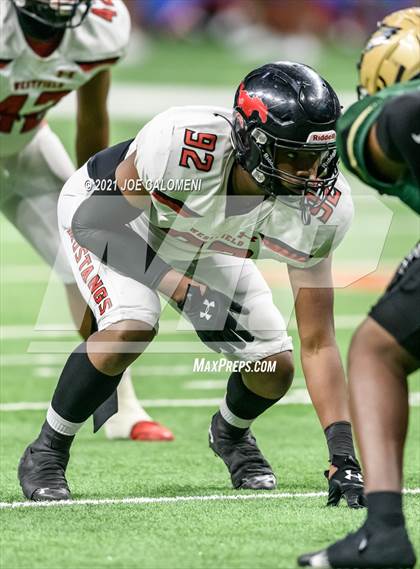 Thumbnail 3 in DeSoto vs Westfield (UIL 6A D1 Regional Semifinals) photogallery.