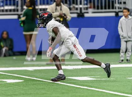 Thumbnail 3 in DeSoto vs Westfield (UIL 6A D1 Regional Semifinals) photogallery.