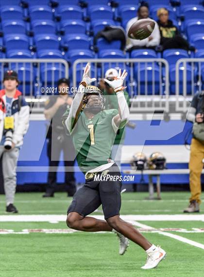 Thumbnail 3 in DeSoto vs Westfield (UIL 6A D1 Regional Semifinals) photogallery.