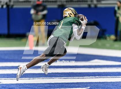 Thumbnail 1 in DeSoto vs Westfield (UIL 6A D1 Regional Semifinals) photogallery.