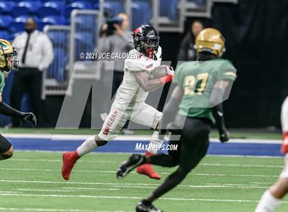 Thumbnail 3 in DeSoto vs Westfield (UIL 6A D1 Regional Semifinals) photogallery.