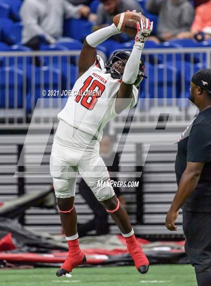 Thumbnail 2 in DeSoto vs Westfield (UIL 6A D1 Regional Semifinals) photogallery.